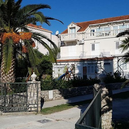Apartments Srijemsi Млини Экстерьер фото