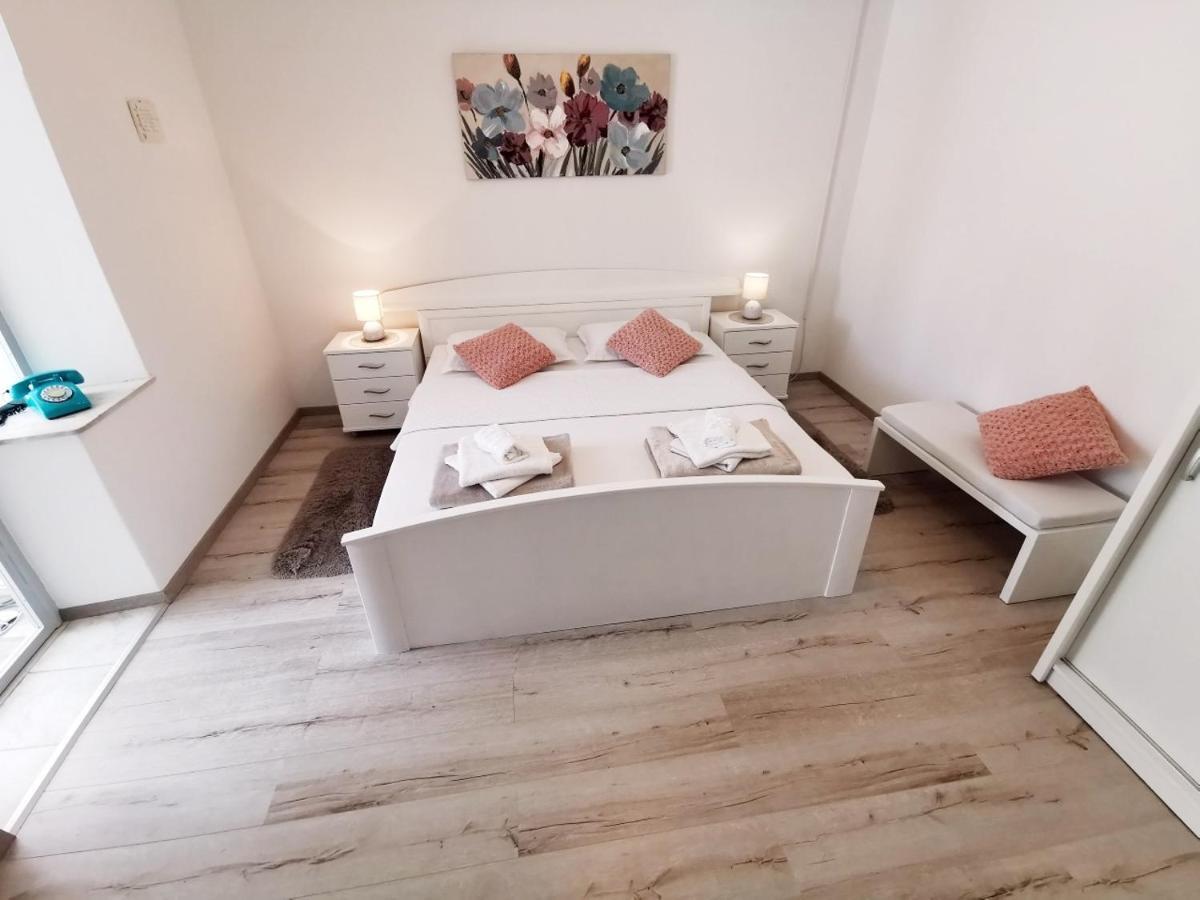 Apartments Srijemsi Млини Экстерьер фото
